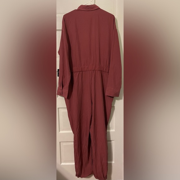 NWT Express Jumpsuit - Picture 8 of 8